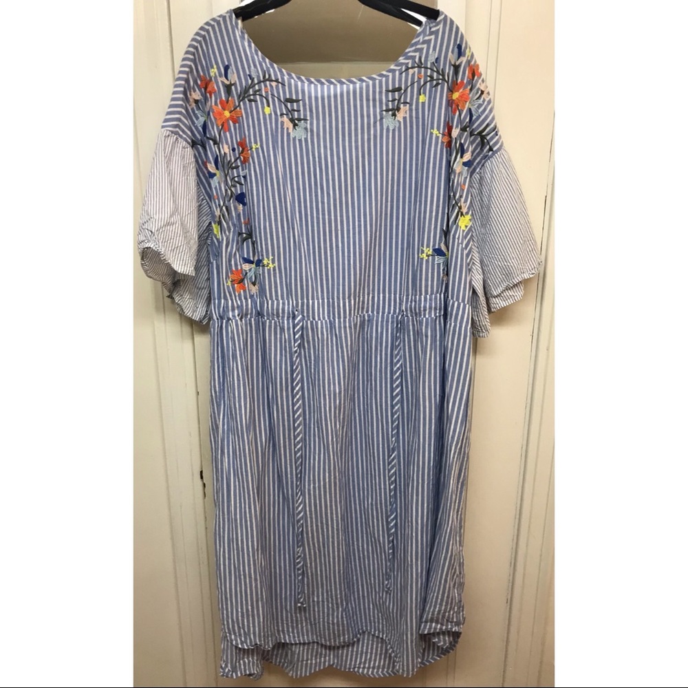 Ava and Viv Dress